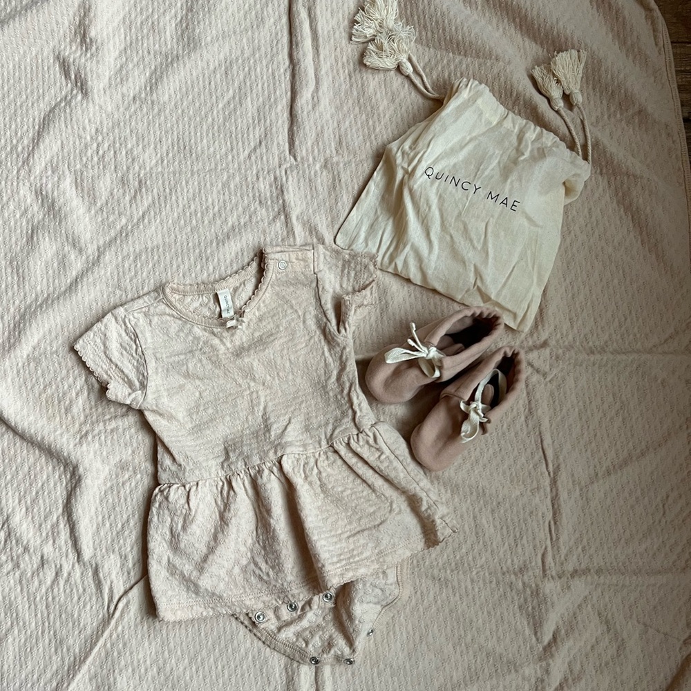 Quincy Mae 100% organic cotton set